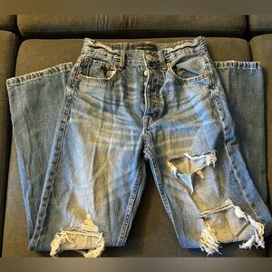90s baggy jeans